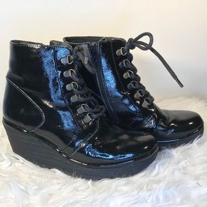 Sz 38 Fly London Patent Leather Platform Boots